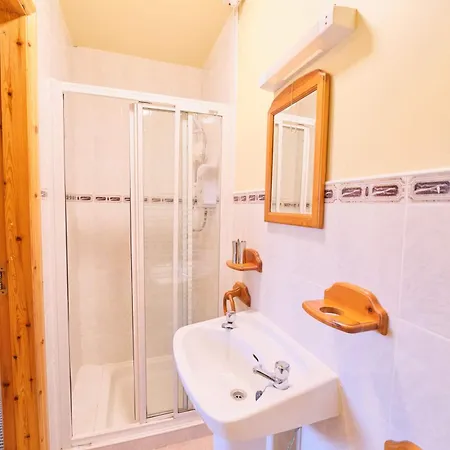 Casa vacanze 3 Bedroom Coastal Retreat By Travel Lets Homes Near Beaches & Surf Bundoran